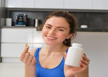 Multivitaminler Kolajeni Destekler mi? Kombinasyonlara Yakından Bakış